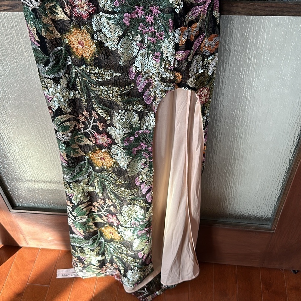 Mac Duggal EMBELLISHED FLORAL ONE SHOULDER GOWN botanical print size 12 NWT - Picture 12 of 16